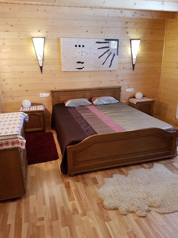 Casa De La Lac Sighetu Marmaţiei Exteriér fotografie